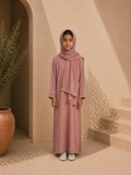 Abaya ou robe rose en jazz 1 pièce avec foulard intégré pour filles 6 à 16ans ultra confortable et légère pour l'été