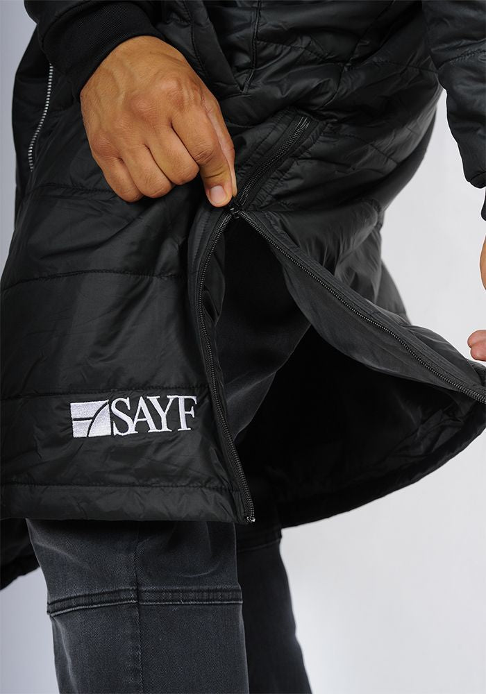 Détails doudoune extra-longue SAYF noire  - Disponible en boutique ZAYDÎN à istres