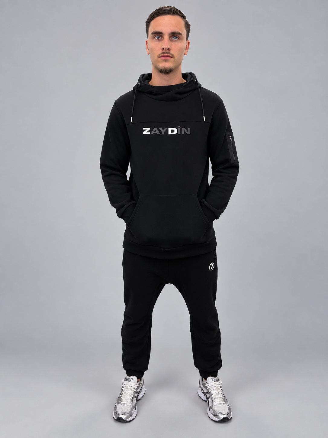 Ensemble Jogging sarouel ZAYDÎN Original Noir photo de face