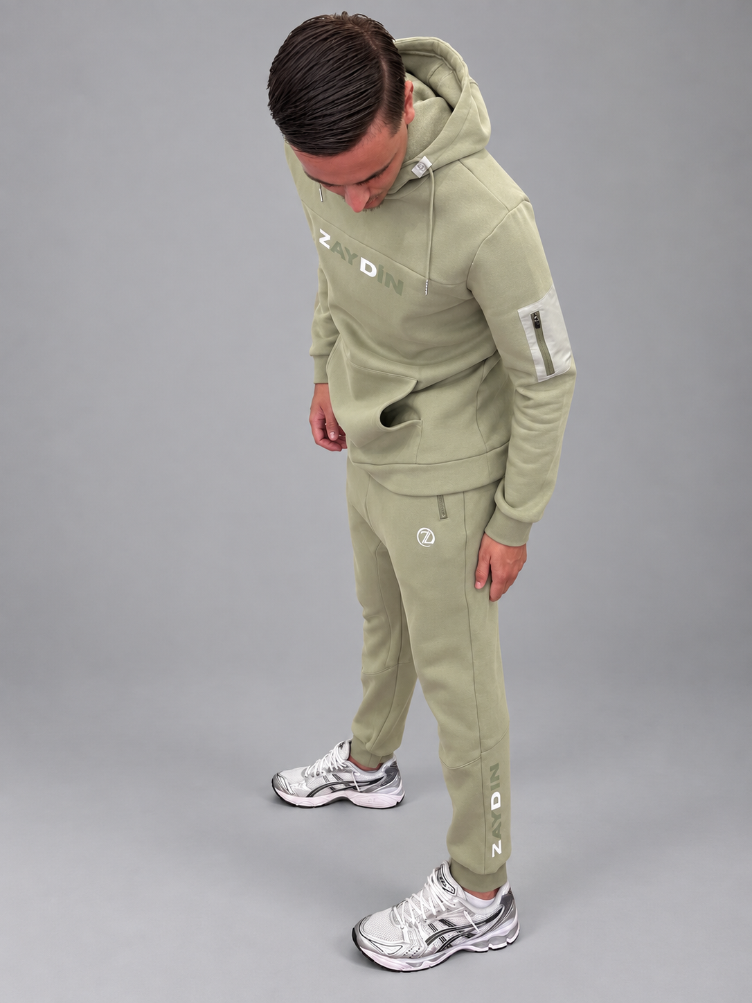 Ensemble Jogging sarouel ZAYDÎN Orignal Vert photo penché