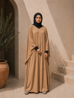 Photo d'une abaya Marron clair 1 pièce Col V bi-colore