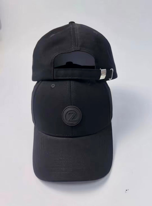 Photo de la casquette Original ZAYDÎN noire avec boucle personnalisée ZAYDÎN