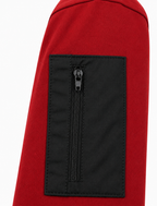 Photo de la poche du t-shirt rouge orignal ZAYDÎN Red shadow