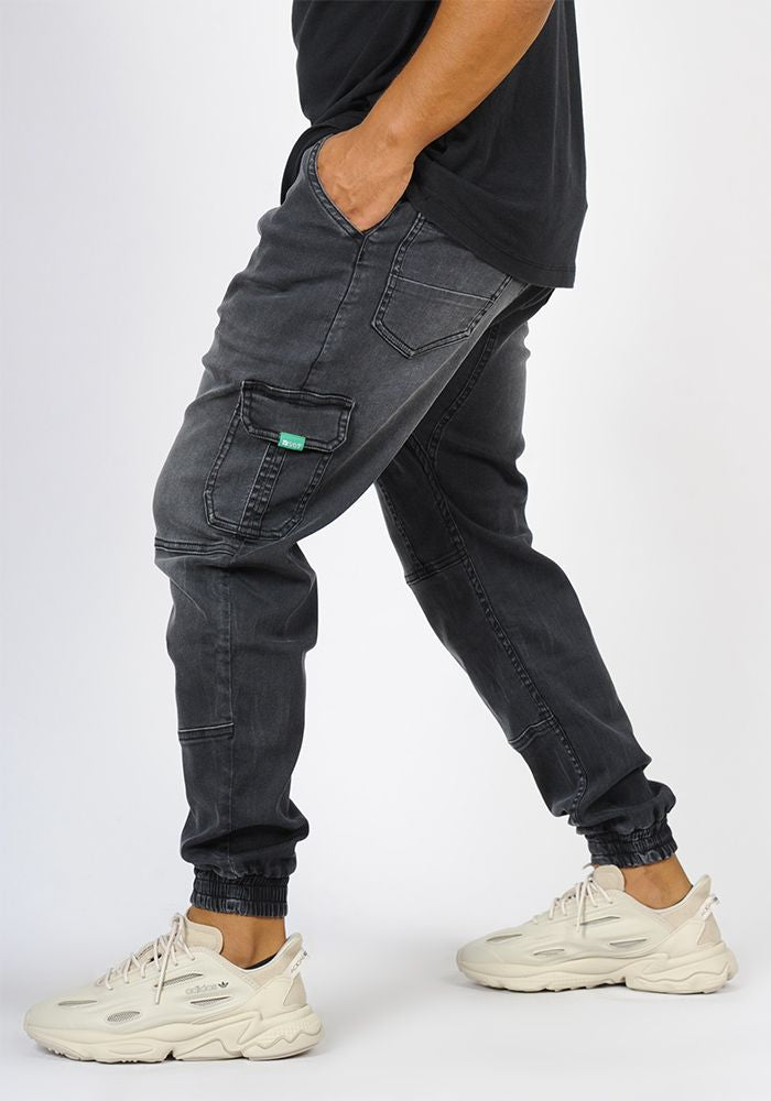 Sarouel jeans SAYF black Denim - vue de côté - Disponible en boutique ZAYDIN